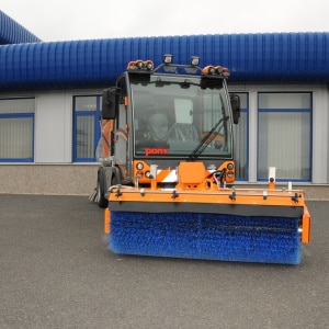 Front Sweeping Machine