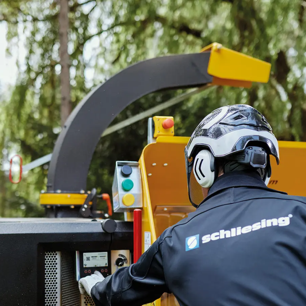 Wood Chipper Hire